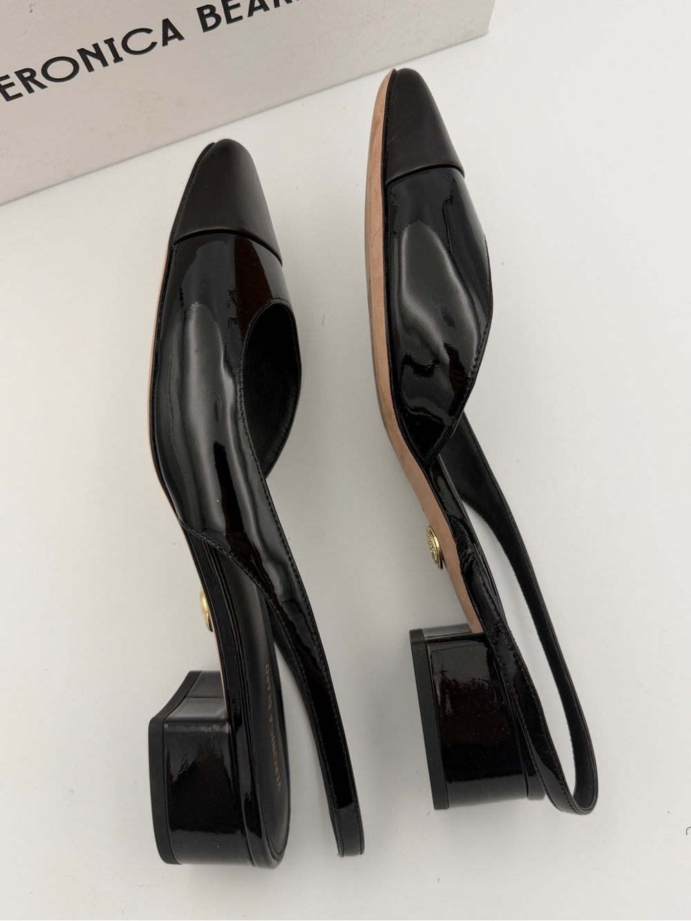 NEW Veronica Beard Cecile Leather Cap-Toe Slingback block heel 9.5M Black - Picture 5 of 9